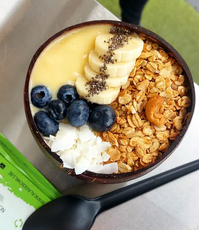Alaise Bowls, smoothiebar op wielen uit Antwerpen, te huur via Feestkarhuren.nl