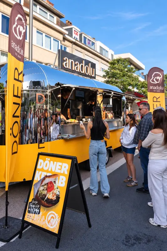 Anadolu döner foodtruck, halal foodtruck, te huur via Feestkarhuren.nl