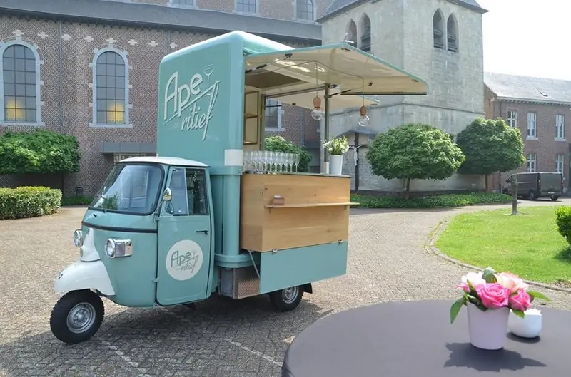 Ape-ritief, mobiele cocktailbar uit Limburg (NL), te huur via Feestkarhuren.nl