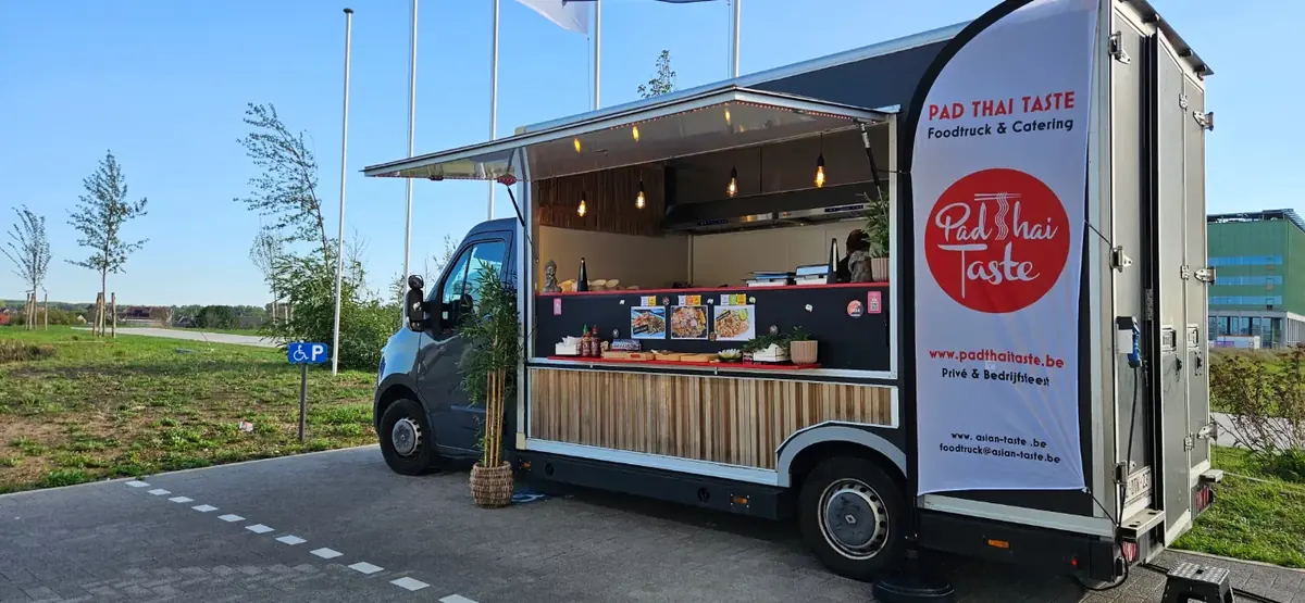 De foodtruck Pad Thai Taste