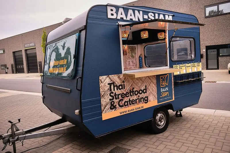 Baan-Siam, Aziatische foodtruck uit Limburg (NL), te huur via Feestkarhuren.nl
