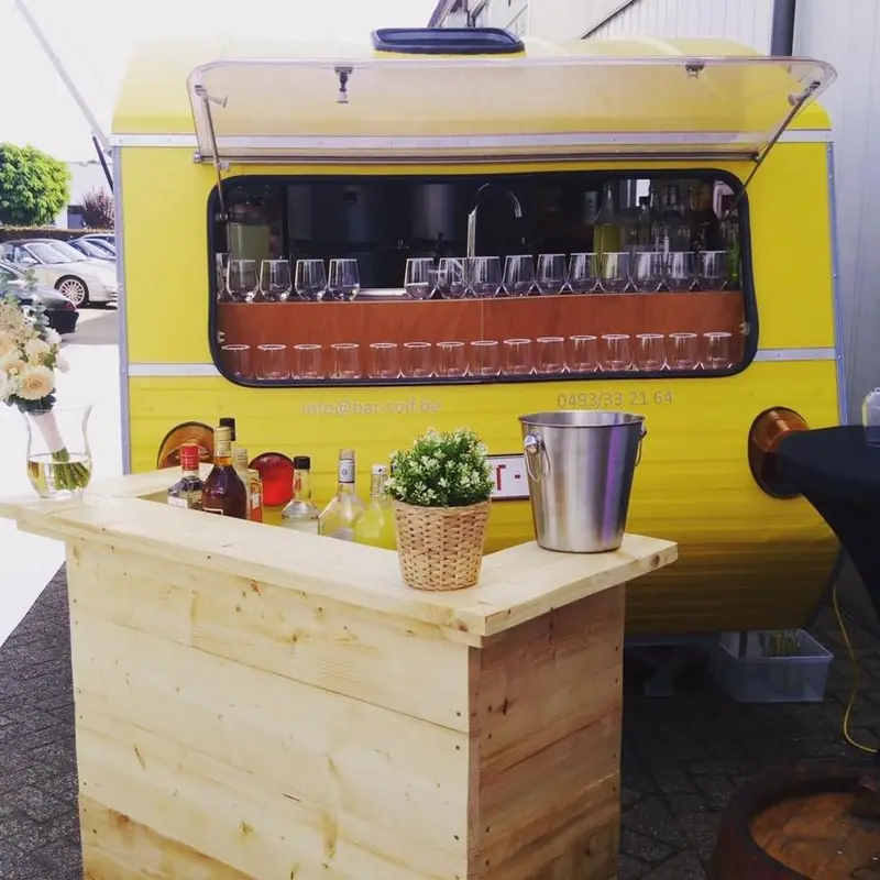 Bar Soif, koffiebar op wielen uit Antwerpen, te huur via Feestkarhuren.nl