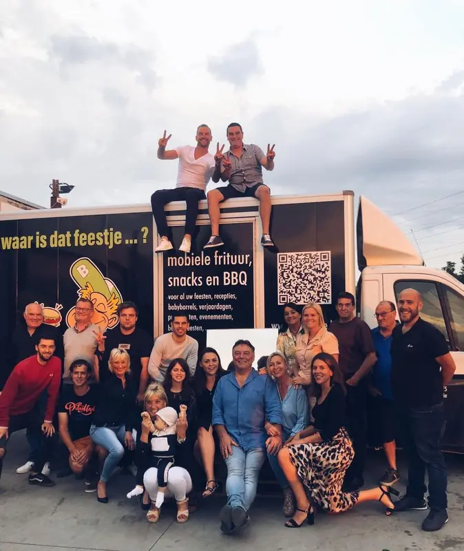 BBQ formules, BBQ-foodtruck uit Oost-Vlaanderen, te huur via Feestkarhuren.nl