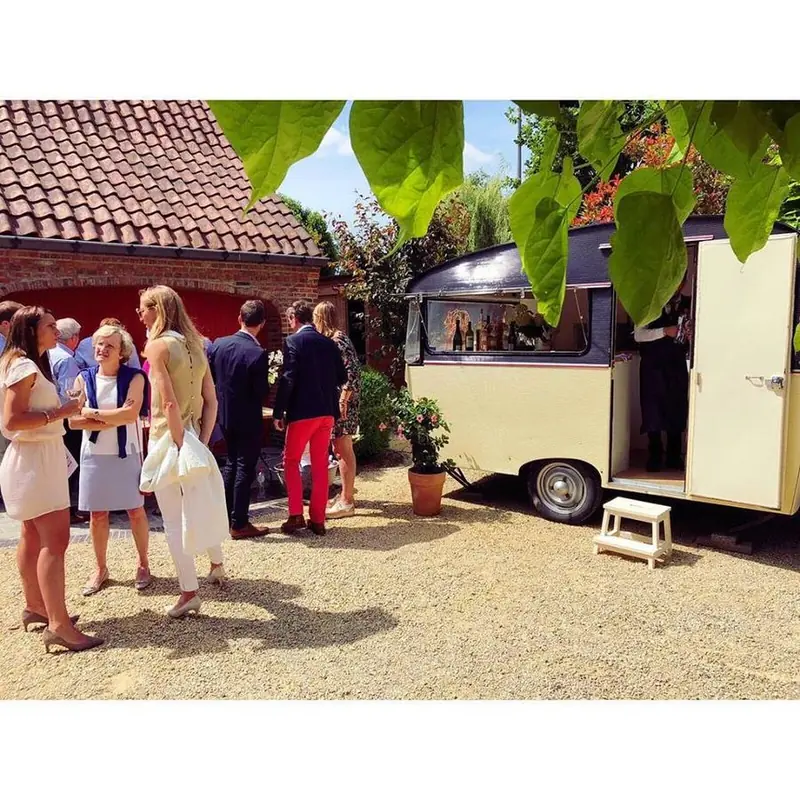 BERBAR Mobiele Bar, mobiele bar uit Limburg (NL), te huur via Feestkarhuren.nl