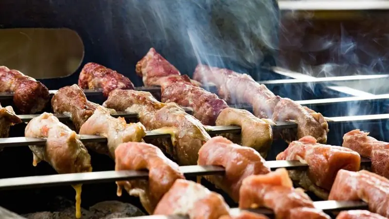 Bombette foodtruck, BBQ-foodtruck uit Antwerpen, te huur via Feestkarhuren.nl