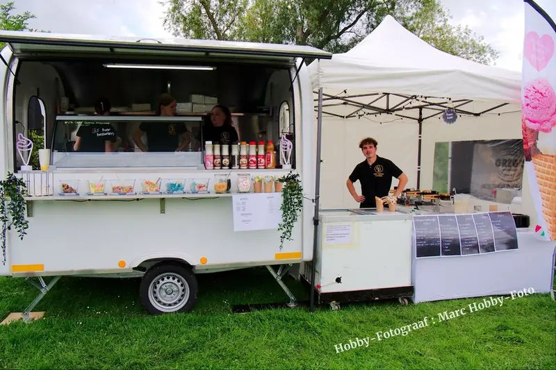 Cb Chocolate, foodtruck voor zoete lekkernijen uit Antwerpen, te huur via Feestkarhuren.nl