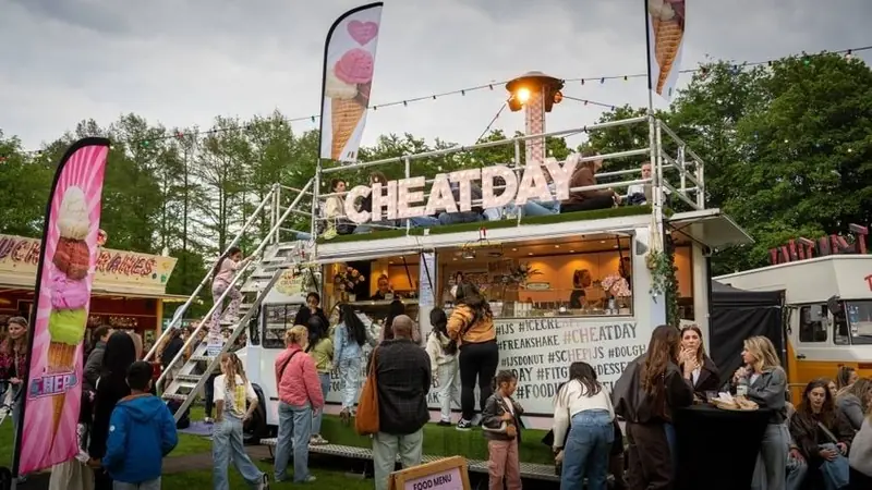 Cheatday on wheels, ijsfoodtruck uit Zuid-Holland, te huur via Feestkarhuren.nl