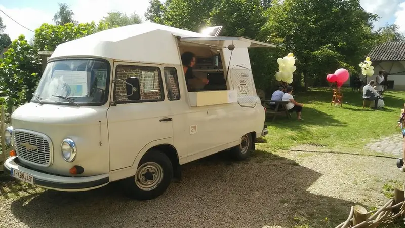 Chef Krok, tapasfoodtruck uit Oost-Vlaanderen, te huur via Feestkarhuren.nl