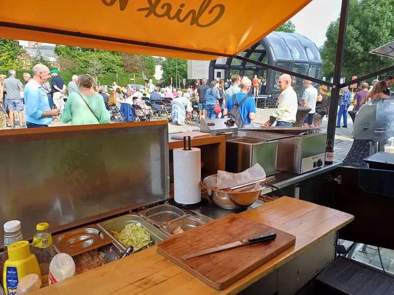 Chick'n co, foodtruck voor kip uit Antwerpen, te huur via Feestkarhuren.nl