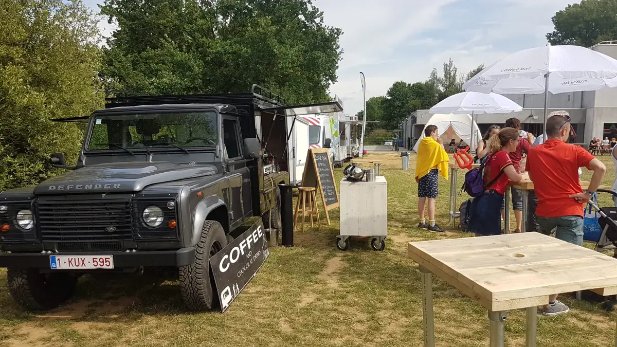 De Defender-koffiebar