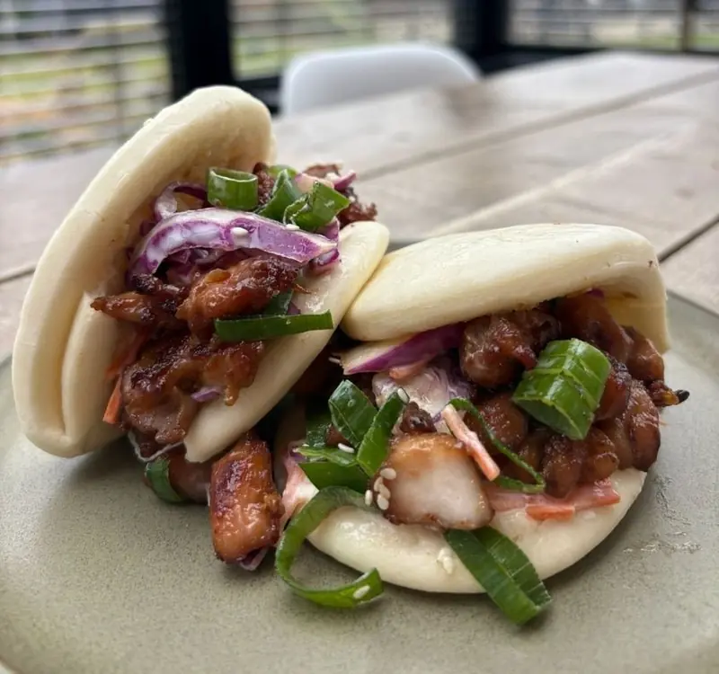 Continental Cravings, streetfoodtruck uit Gelderland, te huur via Feestkarhuren.nl