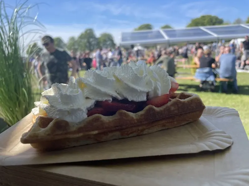 Creffle, foodtruck voor zoete lekkernijen uit Limburg (NL), te huur via Feestkarhuren.nl