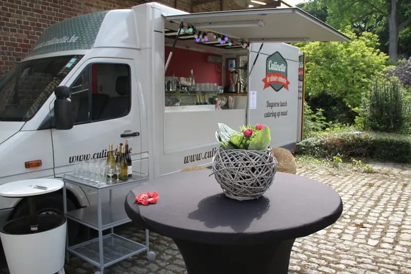 Culinette, BBQ-foodtruck uit Oost-Vlaanderen, te huur via Feestkarhuren.nl