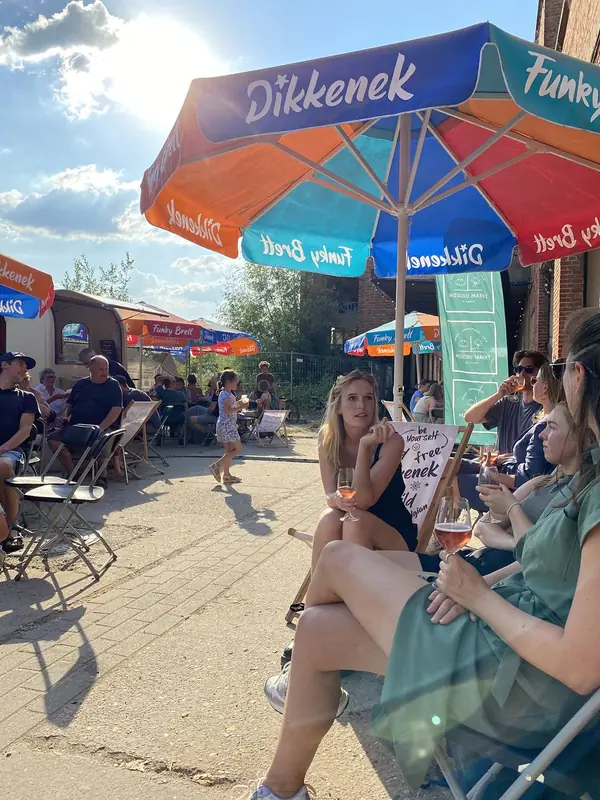 Cuvée Canon, tapasfoodtruck uit Antwerpen, te huur via Feestkarhuren.nl