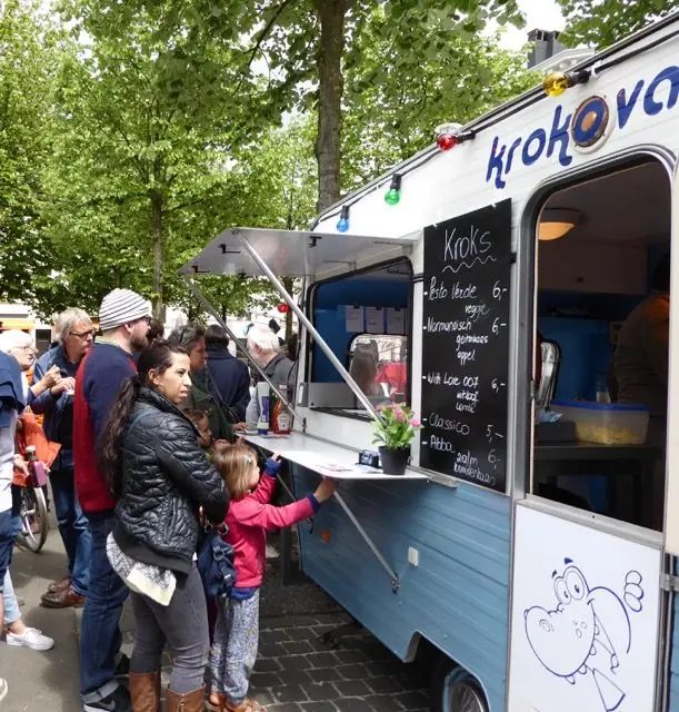 De Krokovan, tapasfoodtruck uit Antwerpen, te huur via Feestkarhuren.nl