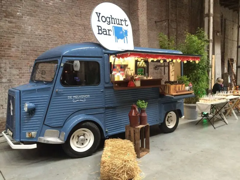 De Melksnor, ijsfoodtruck uit Gelderland, te huur via Feestkarhuren.nl