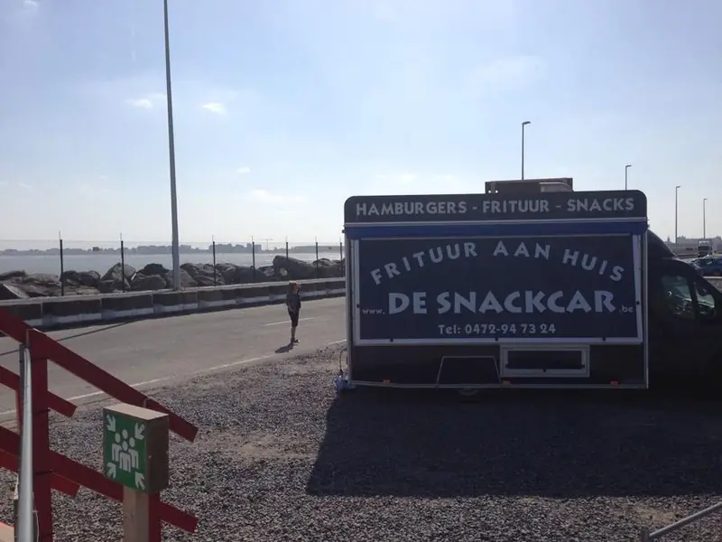 De Snackcar, glutenvrije foodtruck, te huur via Feestkarhuren.nl