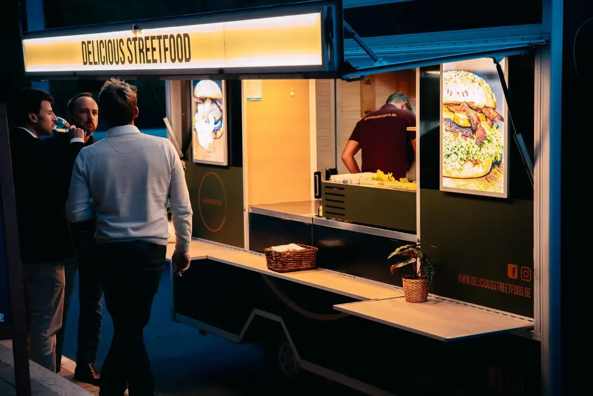 De Delicious Streetfood truck op een event