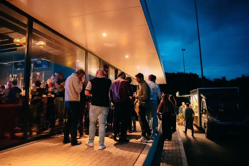 Delicious streetfood, pastafoodtruck uit Antwerpen, te huur via Feestkarhuren.nl