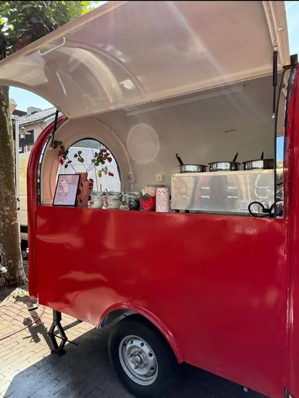 Dolci Duo, streetfoodtruck uit Gelderland, te huur via Feestkarhuren.nl