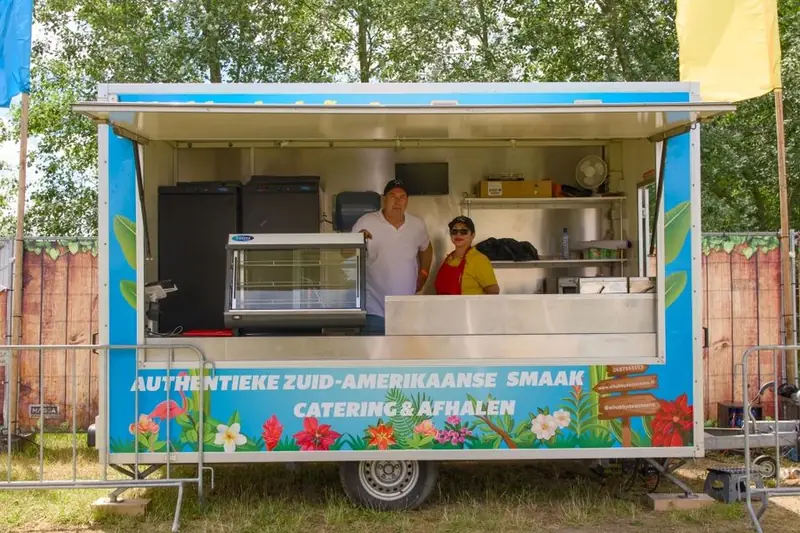 El hobby de dona Ana, streetfoodtruck uit Gelderland, te huur via Feestkarhuren.nl