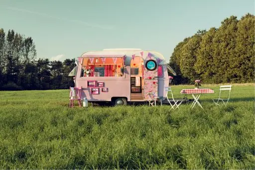 Fantastic Wheels, foodtruck voor zoete lekkernijen uit Limburg (NL), te huur via Feestkarhuren.nl