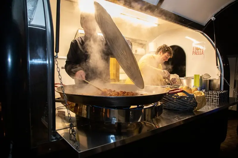 Foodie-Six, pastafoodtruck uit Zeeland, te huur via Feestkarhuren.nl
