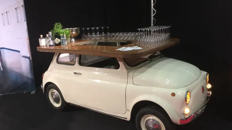 Foodies & Friends.be, tapasfoodtruck uit Antwerpen, te huur via Feestkarhuren.nl