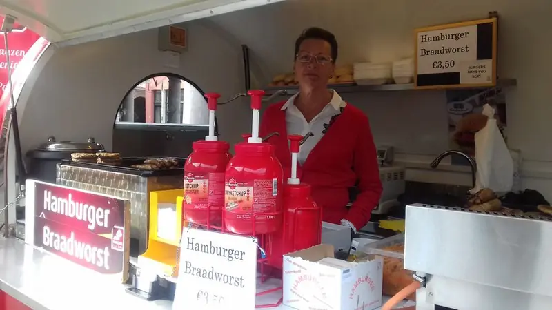 Foodtruck christine, ijsfoodtruck uit West-Vlaanderen, te huur via Feestkarhuren.nl