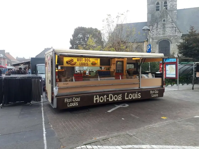 Foodtruck "Endurance, visfoodtruck uit Antwerpen, te huur via Feestkarhuren.nl