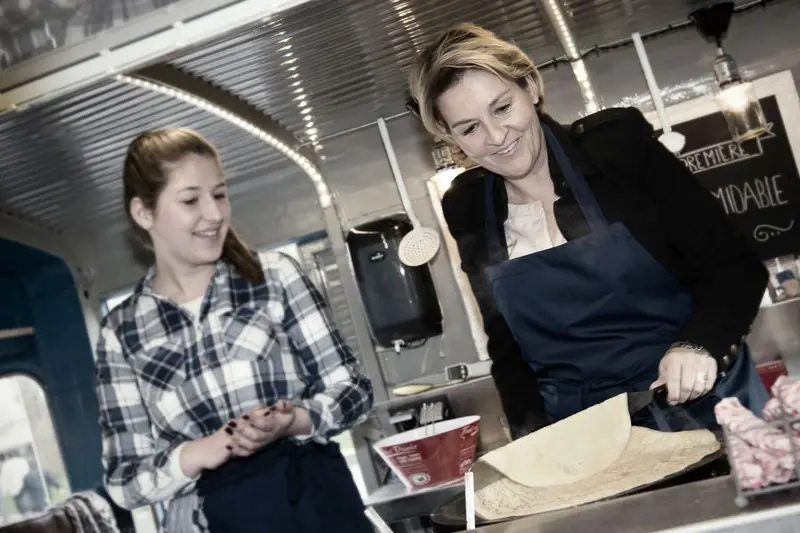 Formidable, koffiebar op wielen uit Gelderland, te huur via Feestkarhuren.nl