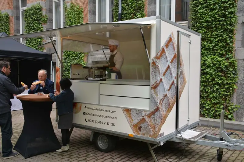 Gaufralicious, foodtruck voor desserten, te huur via Feestkarhuren.nl