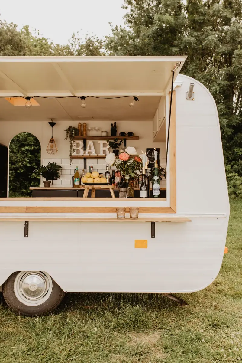 De Vintage Caravan Bar van Genieten op Wielen