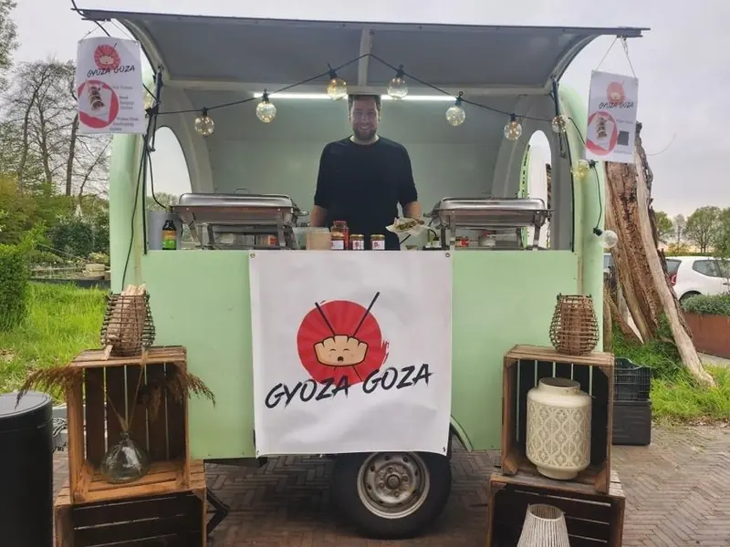 Gyoza Goza, Aziatische foodtruck uit Noord-Holland, te huur via Feestkarhuren.nl