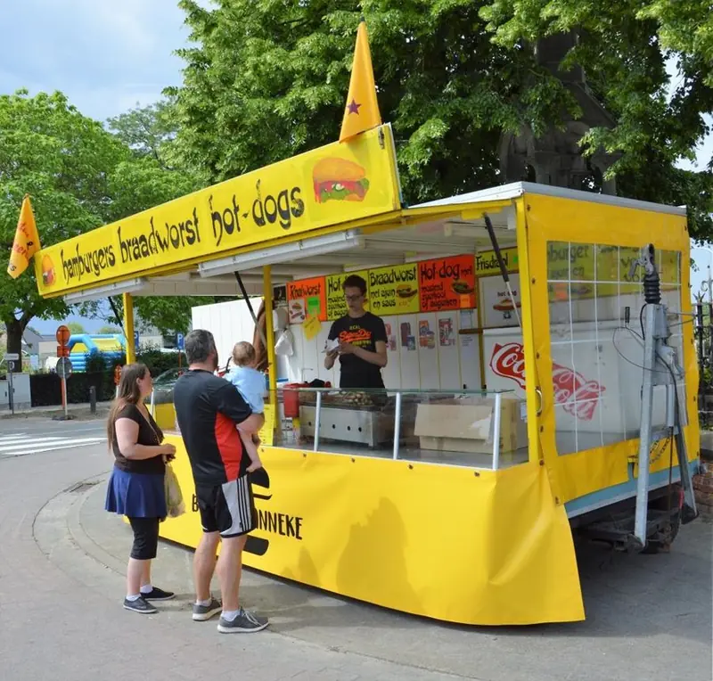 Het Burger-Manneke, burgertruck, te huur via Feestkarhuren.nl