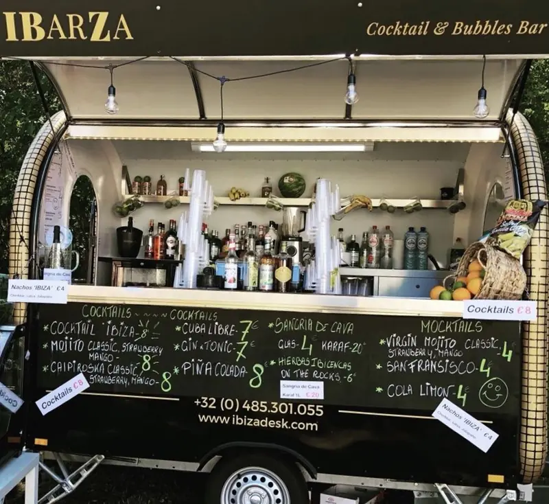 IBarZa, mobiele cocktailbar uit Limburg (NL), te huur via Feestkarhuren.nl