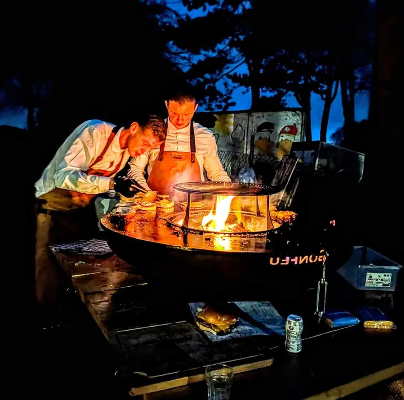 Kar Nivo, BBQ-foodtruck uit Noord-Brabant, te huur via Feestkarhuren.nl