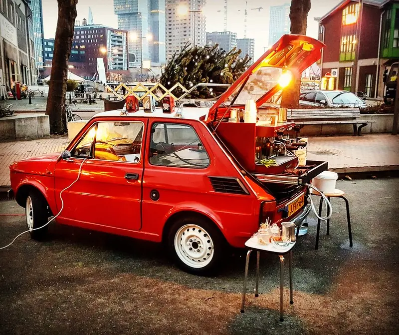 Koffiat, koffiebar op wielen, te huur via Feestkarhuren.nl