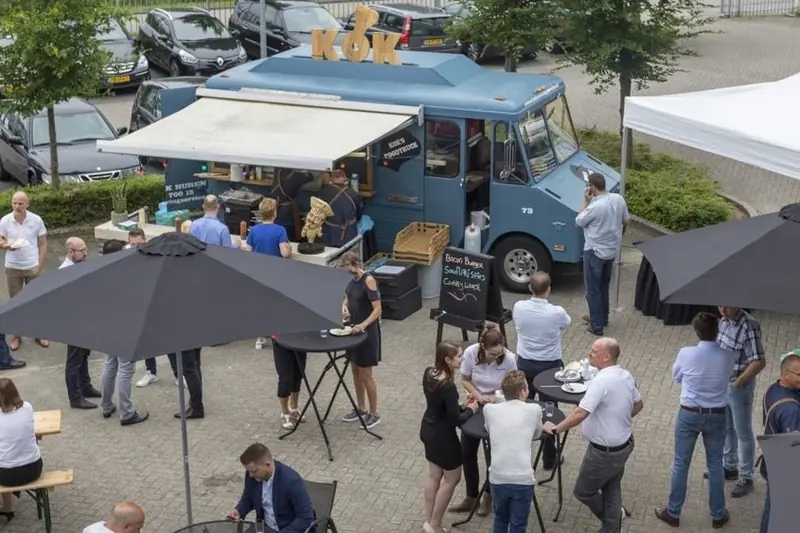 Kok's Foodtruck, BBQ-foodtruck uit Utrecht, te huur via Feestkarhuren.nl