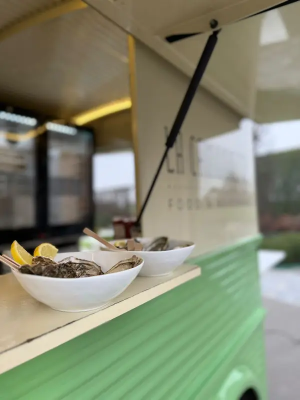 La Camionnette, pastafoodtruck uit Oost-Vlaanderen, te huur via Feestkarhuren.nl