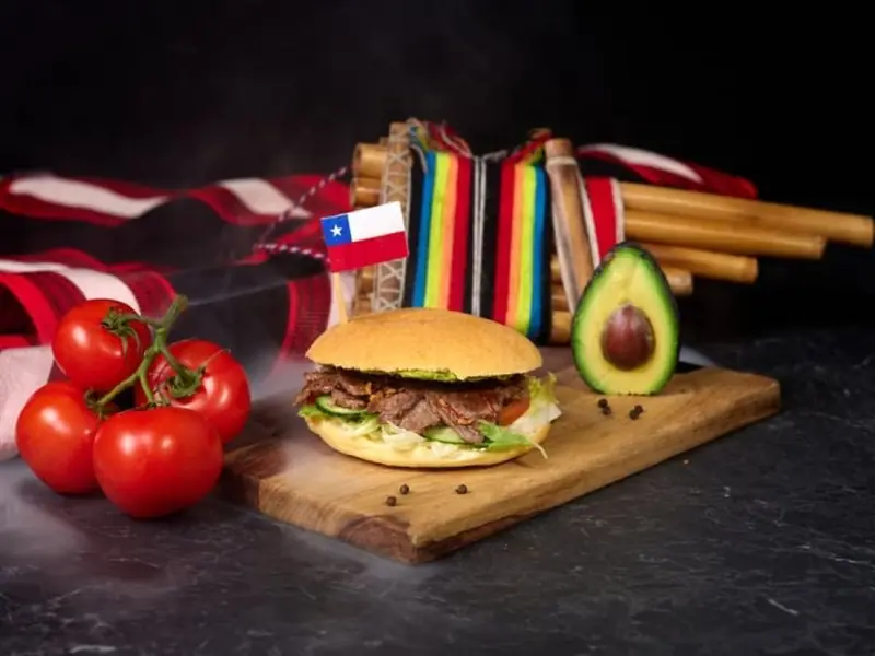 Latinonwheels, streetfoodtruck uit Flevoland, te huur via Feestkarhuren.nl