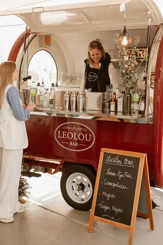Leolou Bar, mobiele cocktailbar uit Antwerpen, te huur via Feestkarhuren.nl