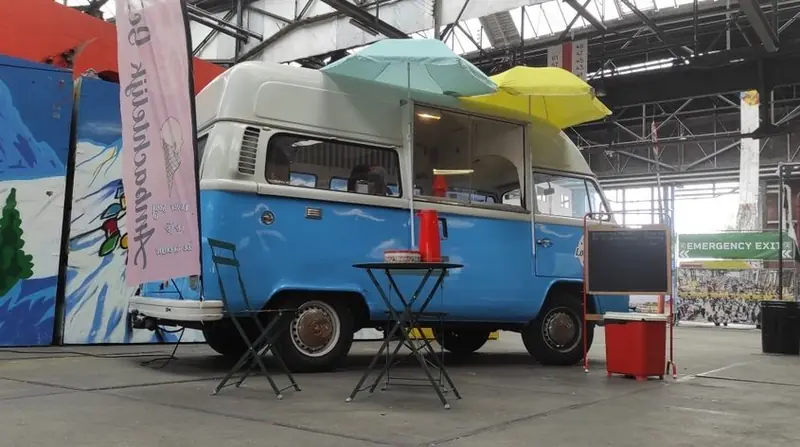 Lot&Ferry's, ijsfoodtruck uit Zuid-Holland, te huur via Feestkarhuren.nl