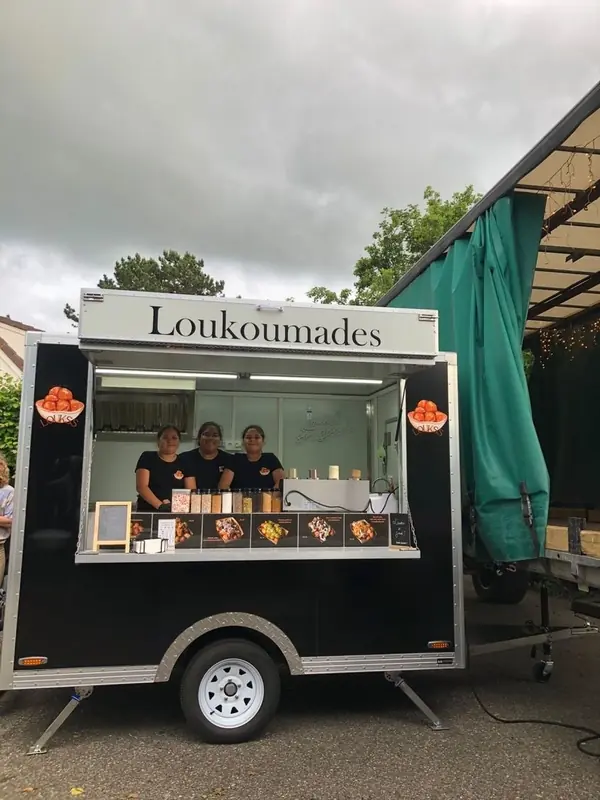 Loukss, ijsfoodtruck uit Zuid-Holland, te huur via Feestkarhuren.nl