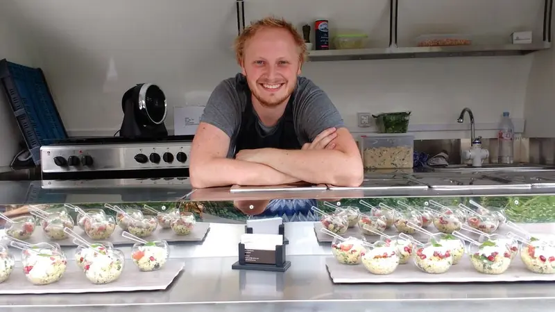 Matthi's Foodtruck, pastafoodtruck uit Antwerpen, te huur via Feestkarhuren.nl