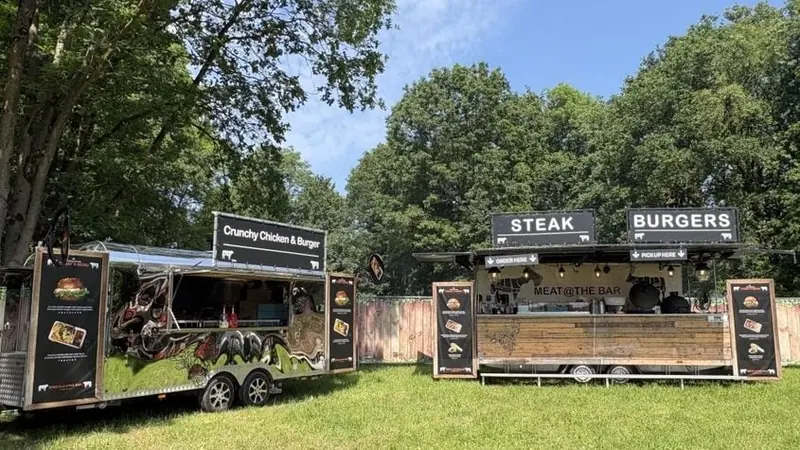 Meat at the Bar, BBQ-foodtruck uit Noord-Holland, te huur via Feestkarhuren.nl