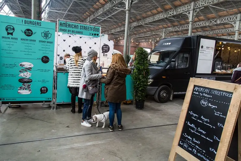 Mi! American streetfood, BBQ-foodtruck, te huur via Feestkarhuren.nl