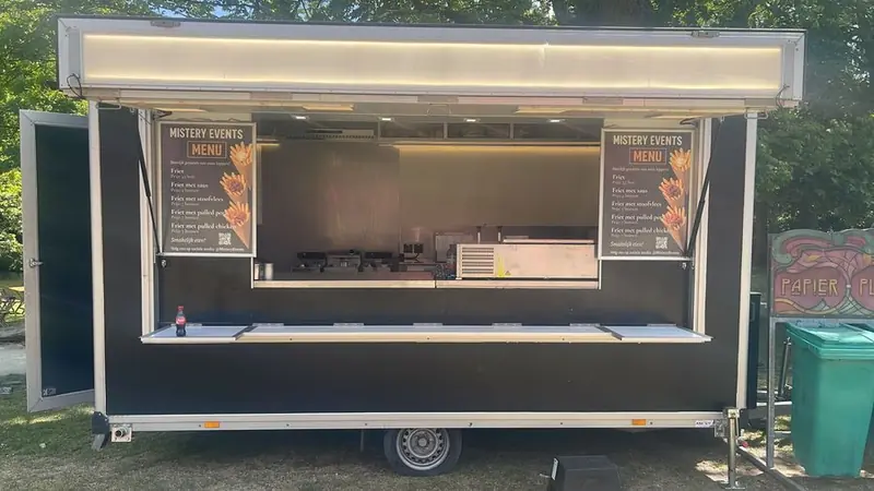 Mistery Friet, frietfoodtruck uit Antwerpen, te huur via Feestkarhuren.nl