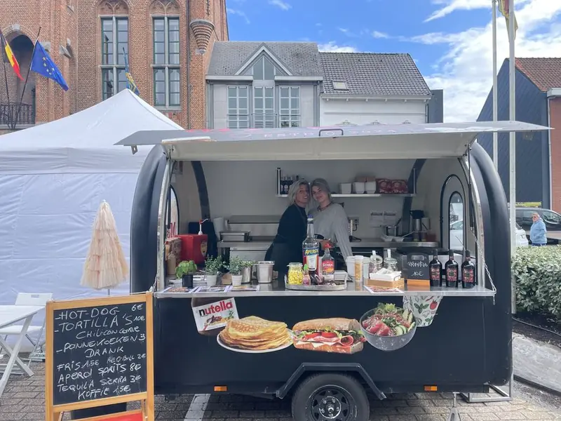 My&Ma, pastafoodtruck uit Oost-Vlaanderen, te huur via Feestkarhuren.nl