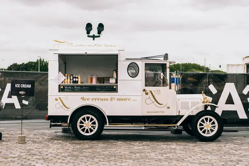 N32 icecream & more, ijsfoodtruck uit Antwerpen, te huur via Feestkarhuren.nl